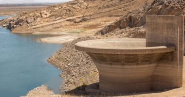 Thatësira e madhe në Teheran, vendi përballet me krizë uji