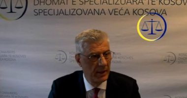 Hashim Thaçi uron nga Haga 28 Nëntorin: Festoni të bashkuar, nëntorët e tjerë besoj do t’i festojmë bashkë