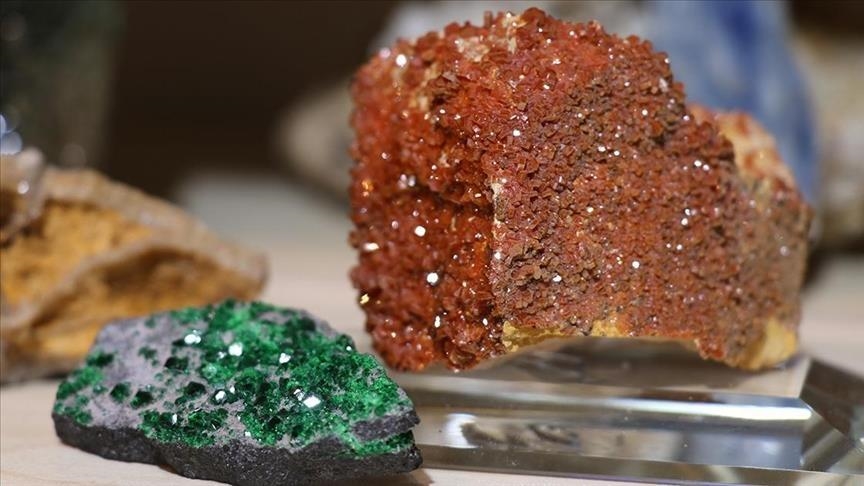 SHBA nënshkruan memorandum bashkëpunimi me Kazakistani për mineralet kritike