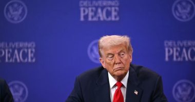 Trump telefonon liderët e Kamboxhias dhe Tajlandës pas përshkallëzimit të konfliktit