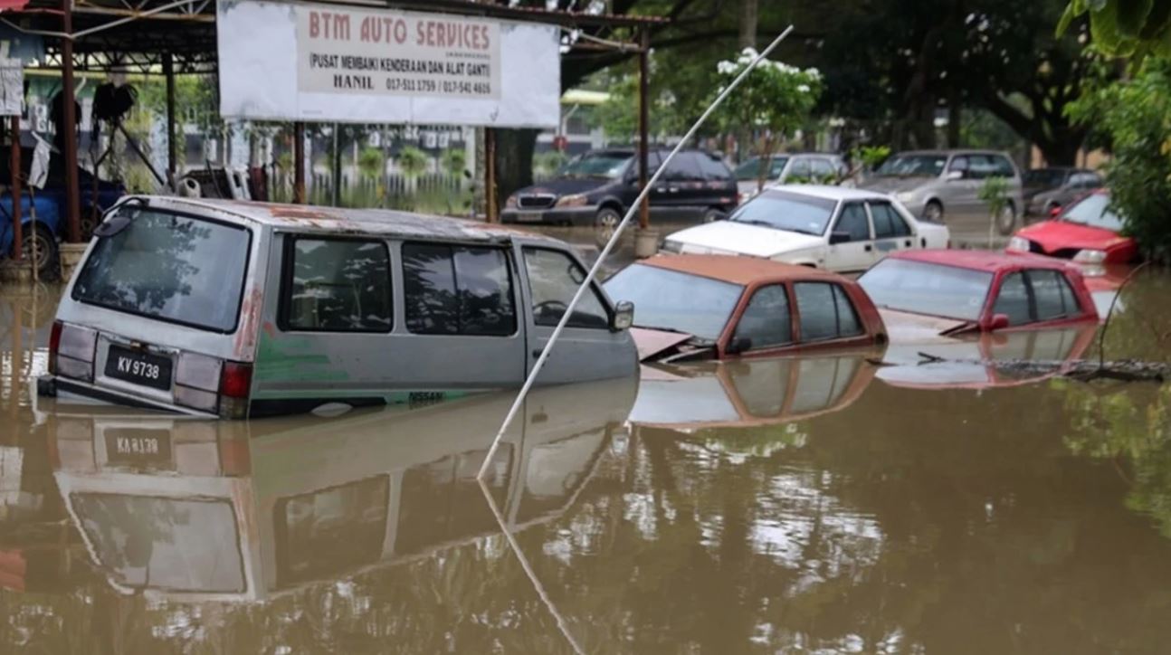 Përmbytje të mëdha në Azinë Juglindore  të paktën 161 të vdekur