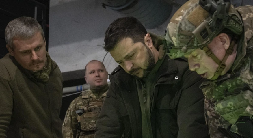 Zelensky takim me komandantët e ushtrisë  pikat kyçe që u diskutuan