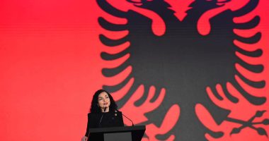 “Gëzuar Pavarësinë e Shqipërisë!”/ Presidentja Osmani mesazh urimi: Kosova e Shqipëria ecin krah për krah. Historia jonë është shkruar me gjak, guxim e besim