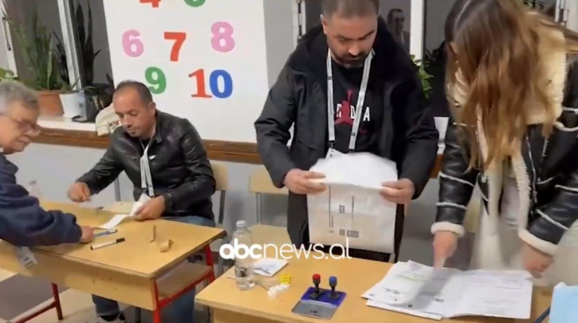 Përfundon zyrtarisht votimi  Vlora  në pritje të emrit të kryetarit të ri të bashkisë