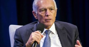 Ish-komandanti i NATO-s, dëshmitar në Hagë/ Gjenerali Wesley Clark, në gjyqin e Thaçit dhe ish-drejtuesve të UÇK