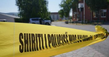 Ish-burri godet me sëpatë ish-gruan/ Policia e arreston, akuzohet për vrasje në tentativë