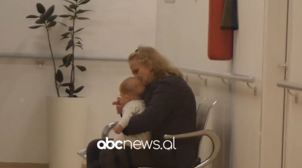 Virozat prekin fëmijët  Shtohen rastet në Pediatrinë e QSUT  mjekët  Viruse të rrezikshme