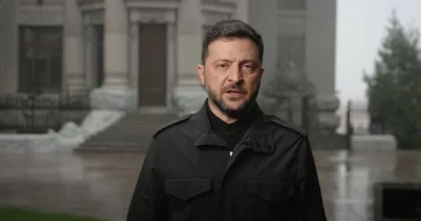 Plani amerikan i paqes/ Zelensky: Humbasim dinjitetin ose një partner të madh