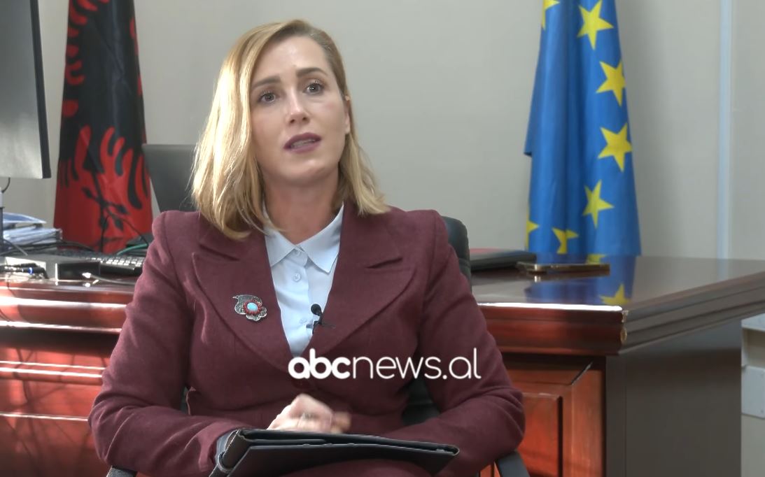 “Sektori i IT, pagat më të larta”, Manjani: Punonjësi përveç rritjes së pagës, duhet të trajnohet nga bizneset