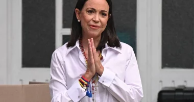 Machado mbërrin në Oslo/ Por politikania venezueliane nuk arrin dot ceremoninë për çmimin Nobel