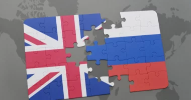 Gjenerali britanik paralajmëroi për mundësinë e vendosjes së dominimit rus në Atlantik