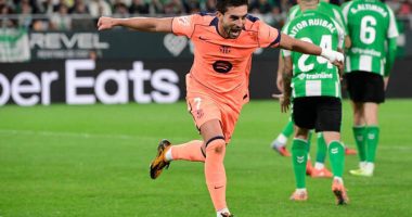 Barcelona, fitore e çmendur/ Kryesuesit e La Liga mundën 3-5 Betis, tre gola nga Ferran Torres