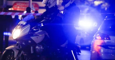 Sherr mes disa personave në Greqi, dy të plagosur me thikë, mes tyre një shqiptar