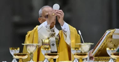 Mesha e parë e Krishtlindjeve, mesazhi i Papa Leoni XIV