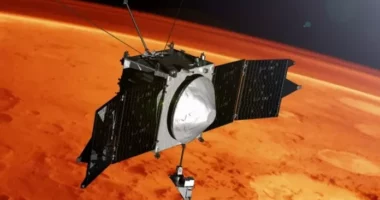 NASA humbet kontaktet me sondën Maven