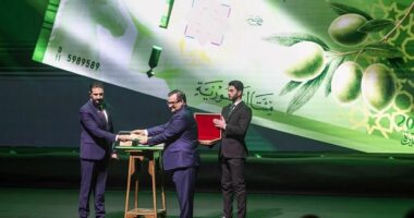 Siria prezanton kartëmonedha të reja, heqin imazhet e al-Assadit