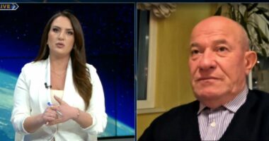 “SPAK instrument politik i opozitës”/ Meçe: Berisha të largohet, është i vetmi nder që mund t’i bëjë vendit