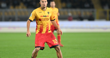 Medon Berisha, sërish më i miri/ Ylli kuqezi është shpallur 3 herë lojtari i ndeshjes në Serinë A