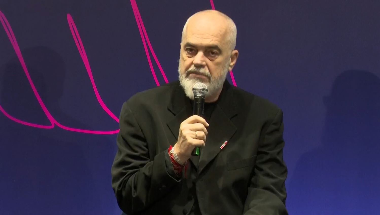 Paqja fiskale   Për çdo  pasqyrë  të korrigjuar  fitimi tatohet vetëm 5    Rama  Asnjë problematike burokratike  Fokusi i sipërmarrjes mbetet puna