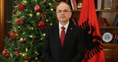 Presidenti Begaj uron qytetarët: Shqipëria dëshmoi vullnet për të ecur përpara, viti 2026 duhet të jetë viti i një përpjekjeje të përbashkëta