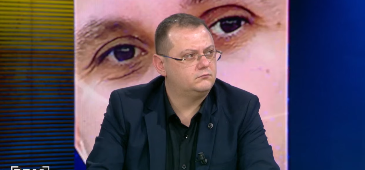  Zëri ndryshe  të respektohet   Indrit Hoxha  PD duhet të reflektojë sa i përket debateve të brendshme