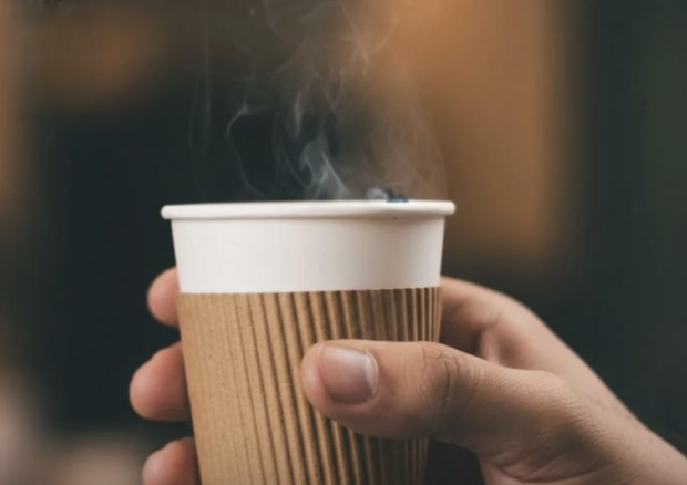 Studimi  Pirja e çajit ose kafesë në gota kartoni mund të shkaktojë kancer