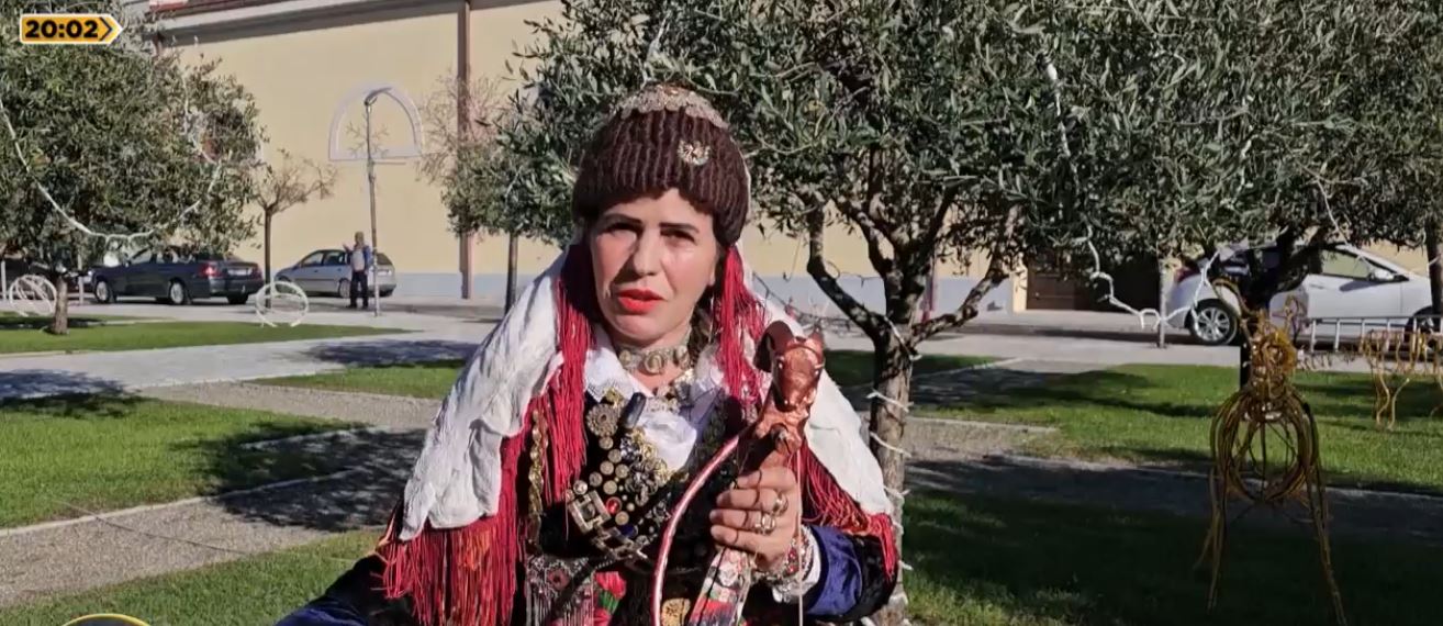 E vetmja lahutiste në Shqipëri  Tradita mijëra vjeçare që jeton ne duart e një gruaje