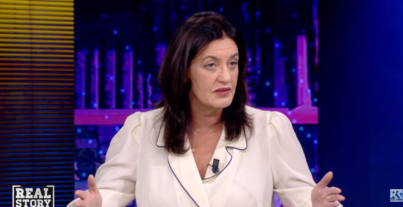  Letërsia nuk të jep famë të shpejtë   Rita Petro  Rikthimi i lexuesve te autorët shqiptarë është një sinjal pozitiv