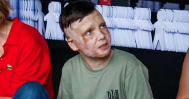 Rrëfimi që ngriti në këmbë Parlamentin Europian, 11-vjeçari ukrainas që i tha lamtumirë nënës nën rrënoja