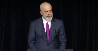 Rama dekoron me urdhrin e lartë të ‘Skënderbeut’, Artan Lame dhe Filip Rrumbullaku