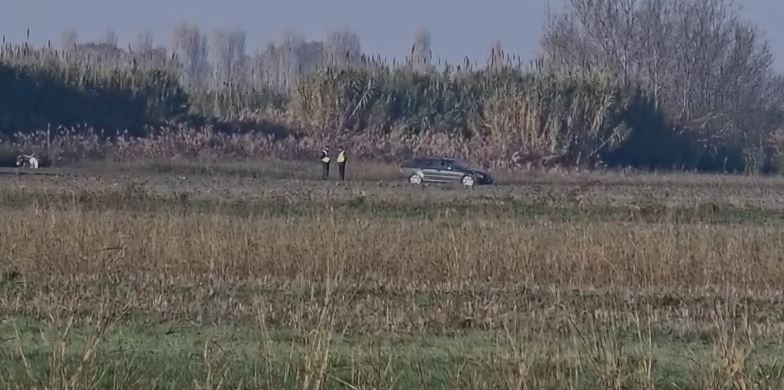 Tragjike në Fier  Fermeri humb jetën teksa ishte duke punuar tokën me traktor