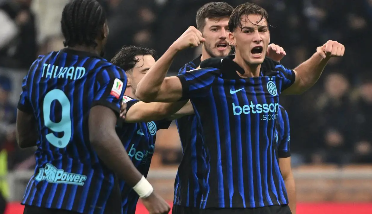 Inter feston  Napoli mbijeton  Kupa e Italisë  zikaltërit fitore me  shuplakë  në  San Siro 