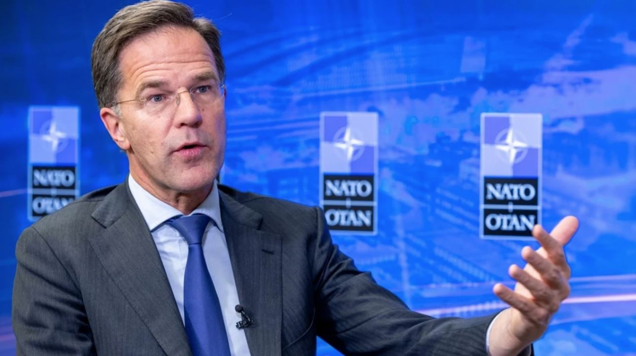 Rutte  Anëtarësimi i Ukrainës në NATO do të trajtohet veçmas