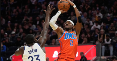 NBA, Oklahoma synon historinë/ Kampionët e basketbollit amerikan duan rekordin e fitoreve