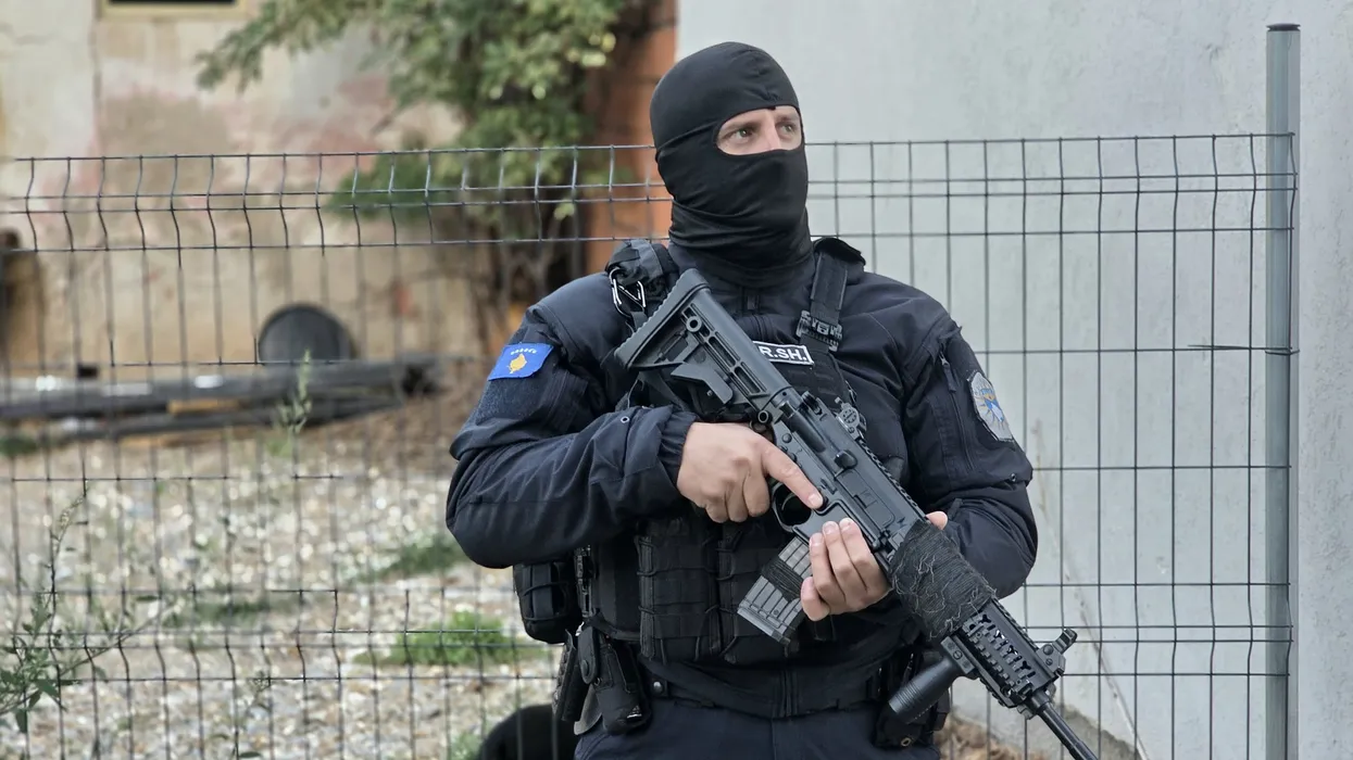  Qielli i thyer  në Kosovë  Goditje ndaj krimit të organizuar  sekuestrohen 80 milionë euro