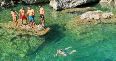 The Guardian: Shqipëria mes vendeve të preferuara evropiane për britanikët