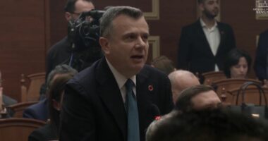 Sherret në seancë/ Balla: Shpresojnë të motivojnë mbështetësit për protestë. Kalojmë në votim!