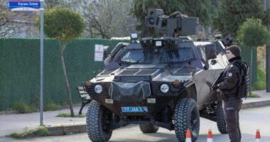 Turqia arreston 357 anëtarë të dyshuar të IS-it