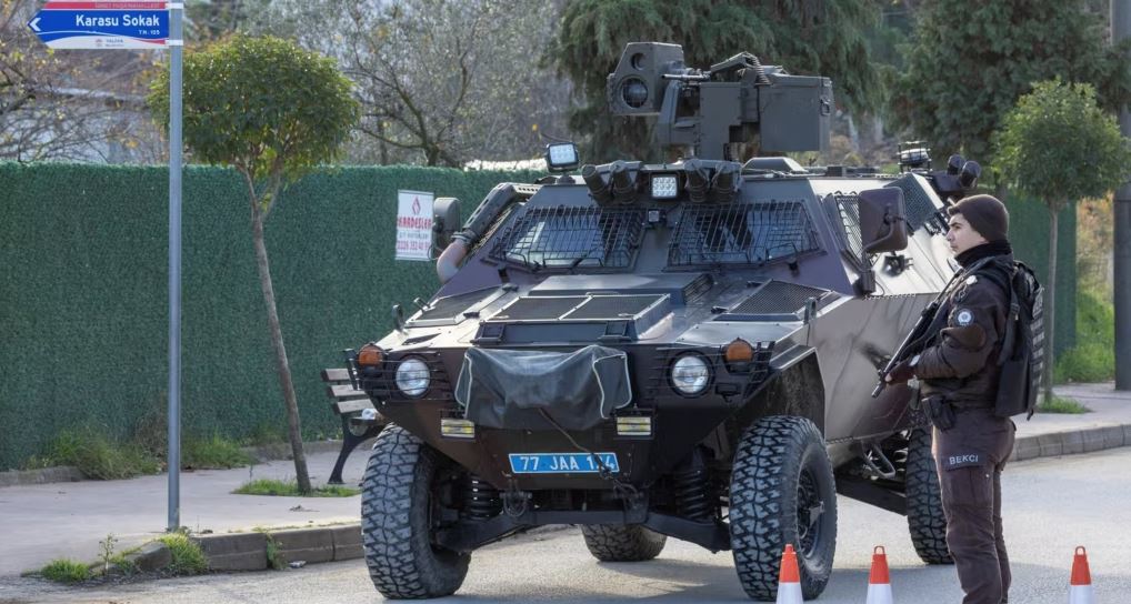 Turqia arreston 357 anëtarë të dyshuar të IS it