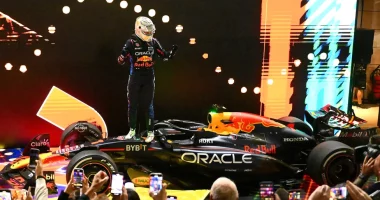 Verstappen pranë mrekullisë/ Formula 1, kampioni i botës fiton në Katar, shpreson titullin