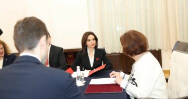 Spiropali pritet nga Presidentja dhe Kryetari i Kuvendit të RMV: Integrimi në BE, më shumë se qëllim kombëtar, aspiratë e përbashkët rajonale