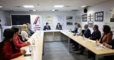 Spiropali nga Shkupi: Gjuha shqipe, gjuhë zyrtare në Maqedoninë e Veriut, të respektohet në ligj dhe në praktikë