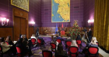 Aeroporti i Vlorës/ Rama: Fjala nuk u respektua, të respektohet kontrata! Brenda pranverës së 2026