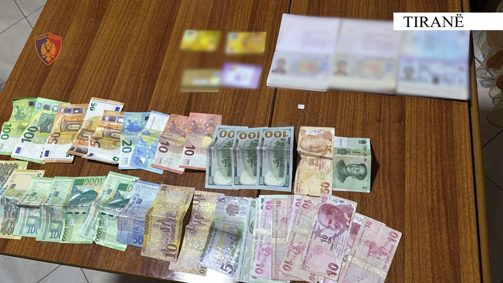 Ushtronin prostitucion në Tiranë  arrestohen tre vajza të huaja