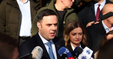 Kriza brenda LDK/ Abdixhiku: Për dorëheqjen time vendos kryesia