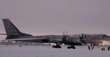 Aeroplanët rusë fluturuan drejt Britanisë, NATO aktivizoi aeroplanët e fuqishëm