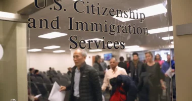 Masa të rrepta kundër emigracionit/ SHBA zgjeron listën, ndalohet hyrja nga mbi 30 vende