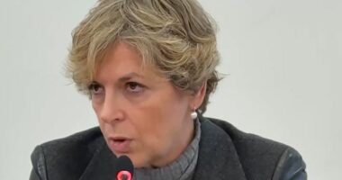 “Te shkojmë ne te pacienti, jo pacienti te ne”/ Ministrja Sala: Hapa konkretë për Onkologjikun