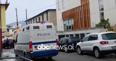 Atentati, autorët në gjykatë/ Elbasan, masa e sigurisë për ish ortakun e biznesmenit dhe rojen