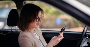 Google Maps ndihmon shoferët të gjejnë makinën më shpejt